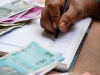 掌握经济类英语新闻词汇，提升你的财经素养