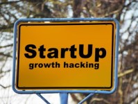 经济新闻导语，打开信息之门的金钥匙