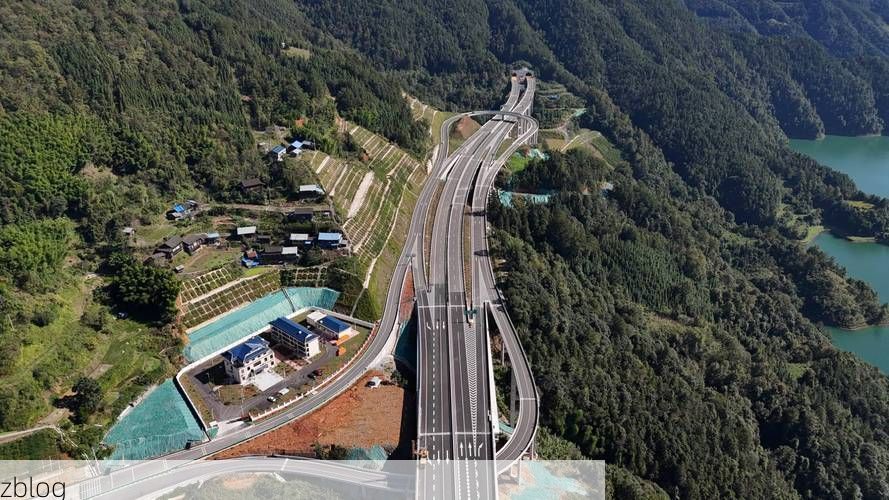 汇川区：黔北交通枢纽的疫情破防与围堵