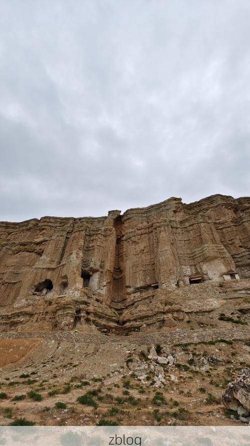 尖扎：黄河谷地屏障下的零感染坚守