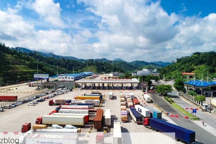 边境凭祥：口岸城市的疫情防线与地理屏障