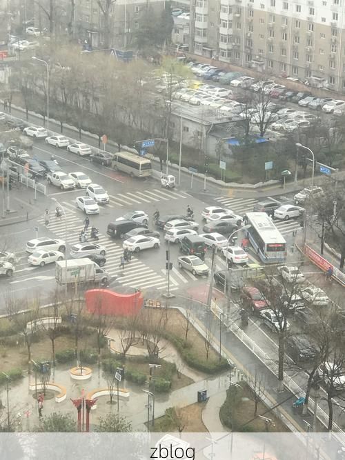 【天府之国疫情透视：成都平原交通枢纽下的防控挑战】