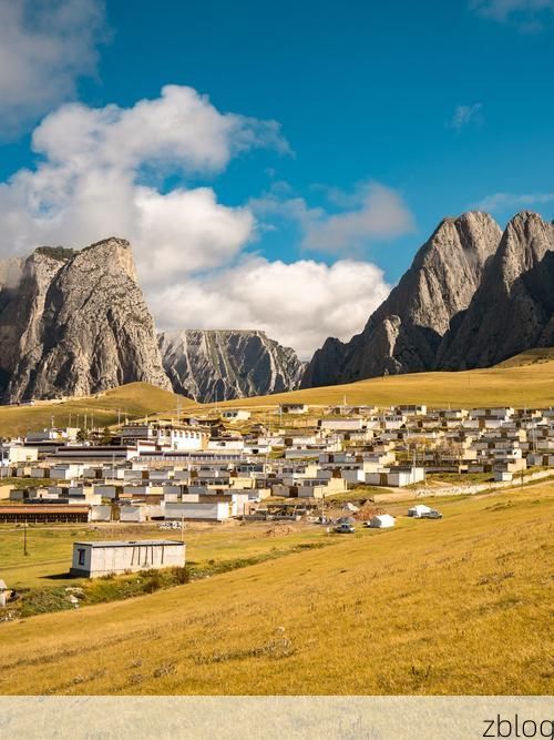 【高原牧场的静默防线：和静县零感染背后的地理屏障】