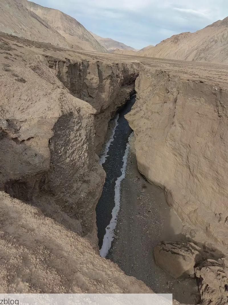 尼勒克县：天山屏障下的零感染坚守_53063