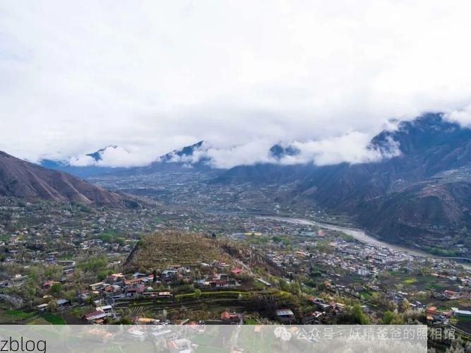 丹巴：高原河谷聚落何以实现长期零感染？