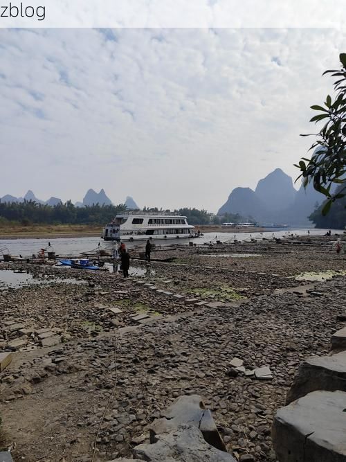 咸丰：鄂西林海中的疫情防波堤